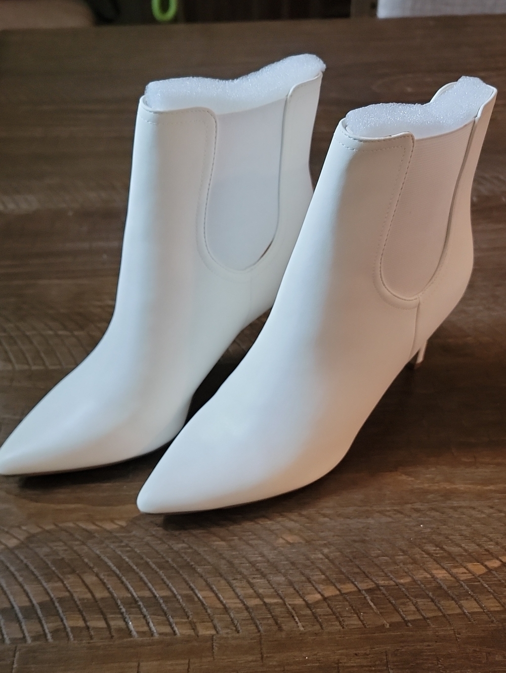 Dream Pairs White Pointed Toe Ankle Heeled Boots